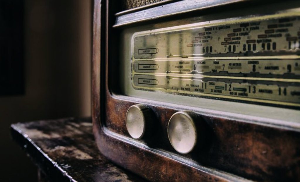 मॉनसून में रेडियो