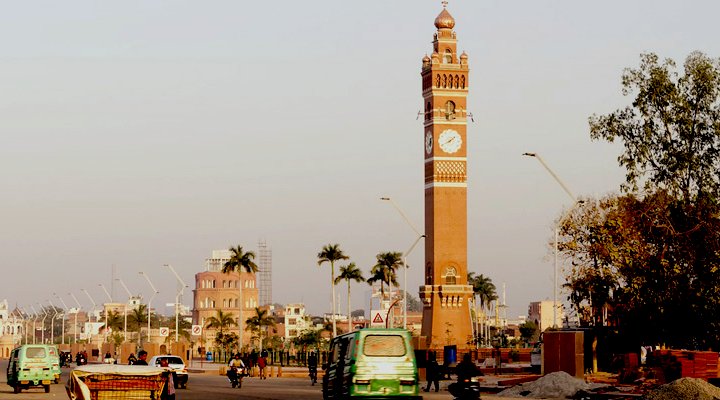 हुसैनाबाद क्लॉक टावर, लखनऊ