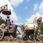 दशहरा पर लगाते हैं एक-दूसरे को तिलक, कहते हैं कृपा बनाए रखना! लेकिन क्यों? जानिए यहाँ